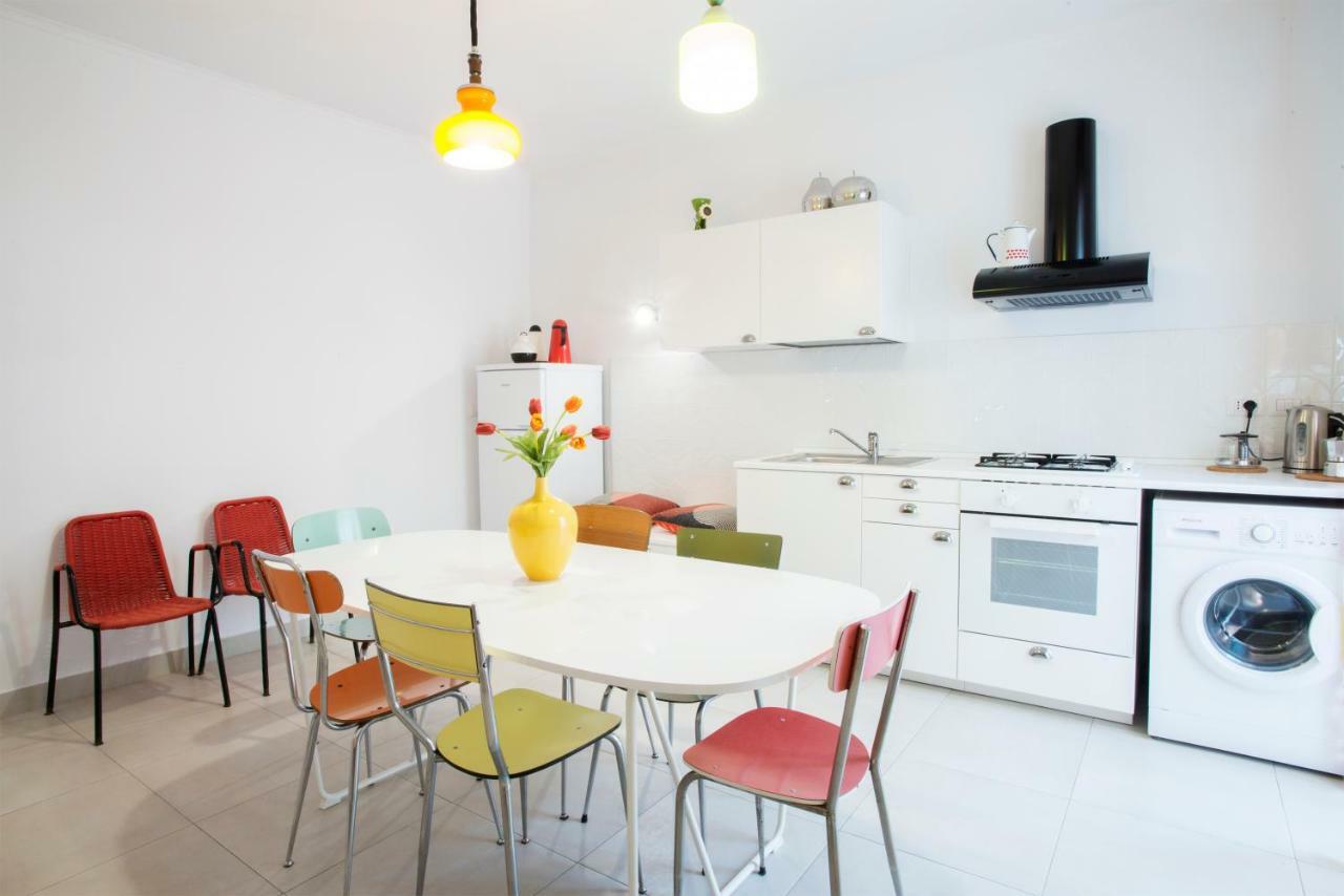 Interno16Holidayhome เนเปิลส์ ภายนอก รูปภาพ